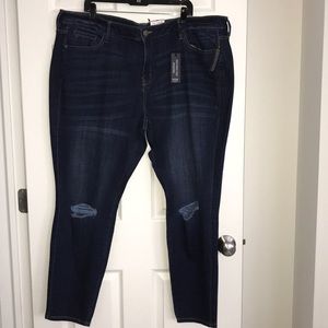 DESTRUCTED JEGGING JEANS PLUS SIZE 24w NWT